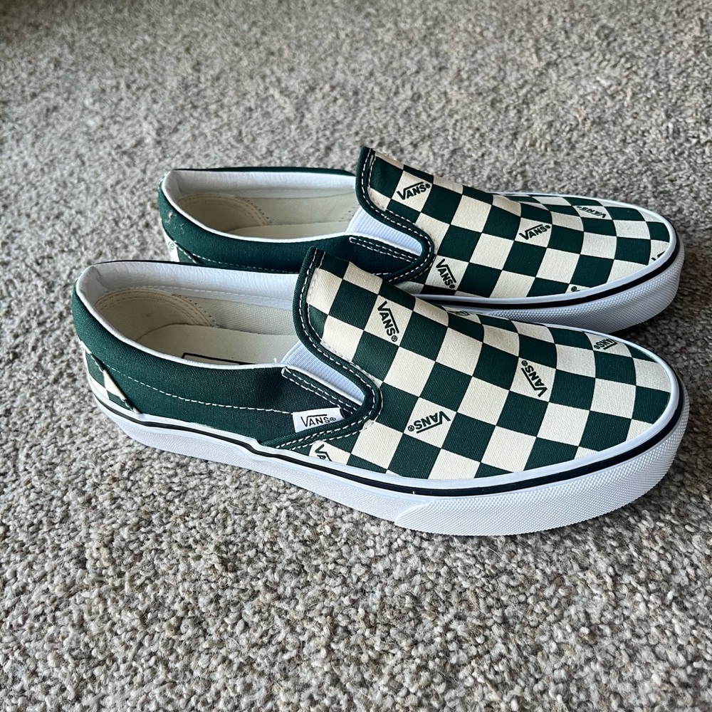 Vans Forest Green and Cream Checkered Slip-Ons (NEW)